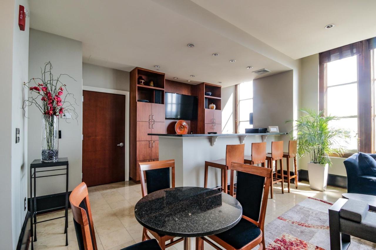 Chase Penthouse At 39 West Baltimore Inner Harbor Convention Center Free Indoor Parking One And Two Bedrooms Buitenkant foto