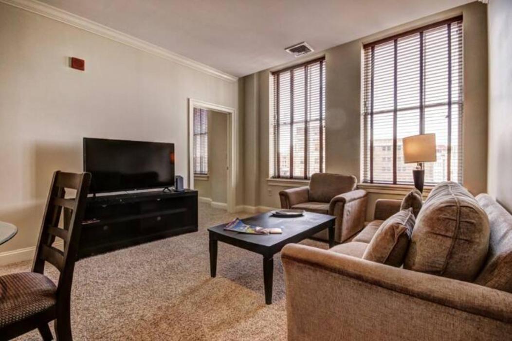 Chase Penthouse At 39 West Baltimore Inner Harbor Convention Center Free Indoor Parking One And Two Bedrooms Buitenkant foto